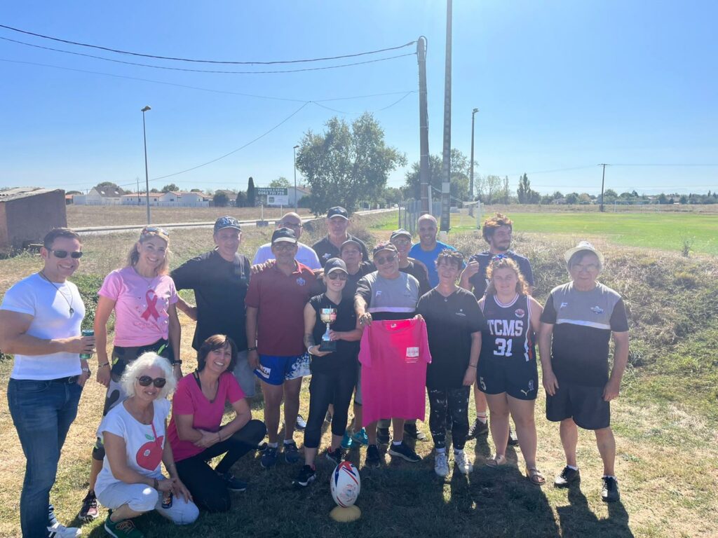 membres du club avec une coupe